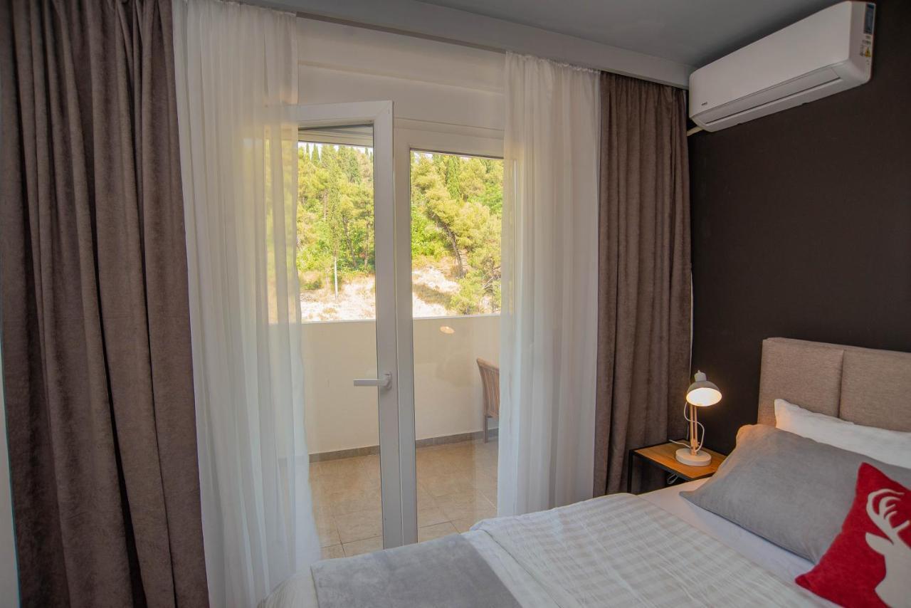 Stylish Two Bedroom Apartment At Ljubovic-Hill Park Podgorica Exterior foto